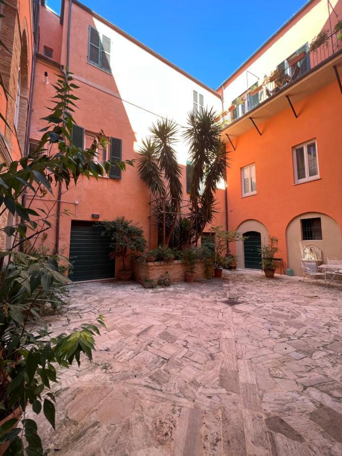 B&B Letterario Palazzo Pistocchi Teramo Exterior foto